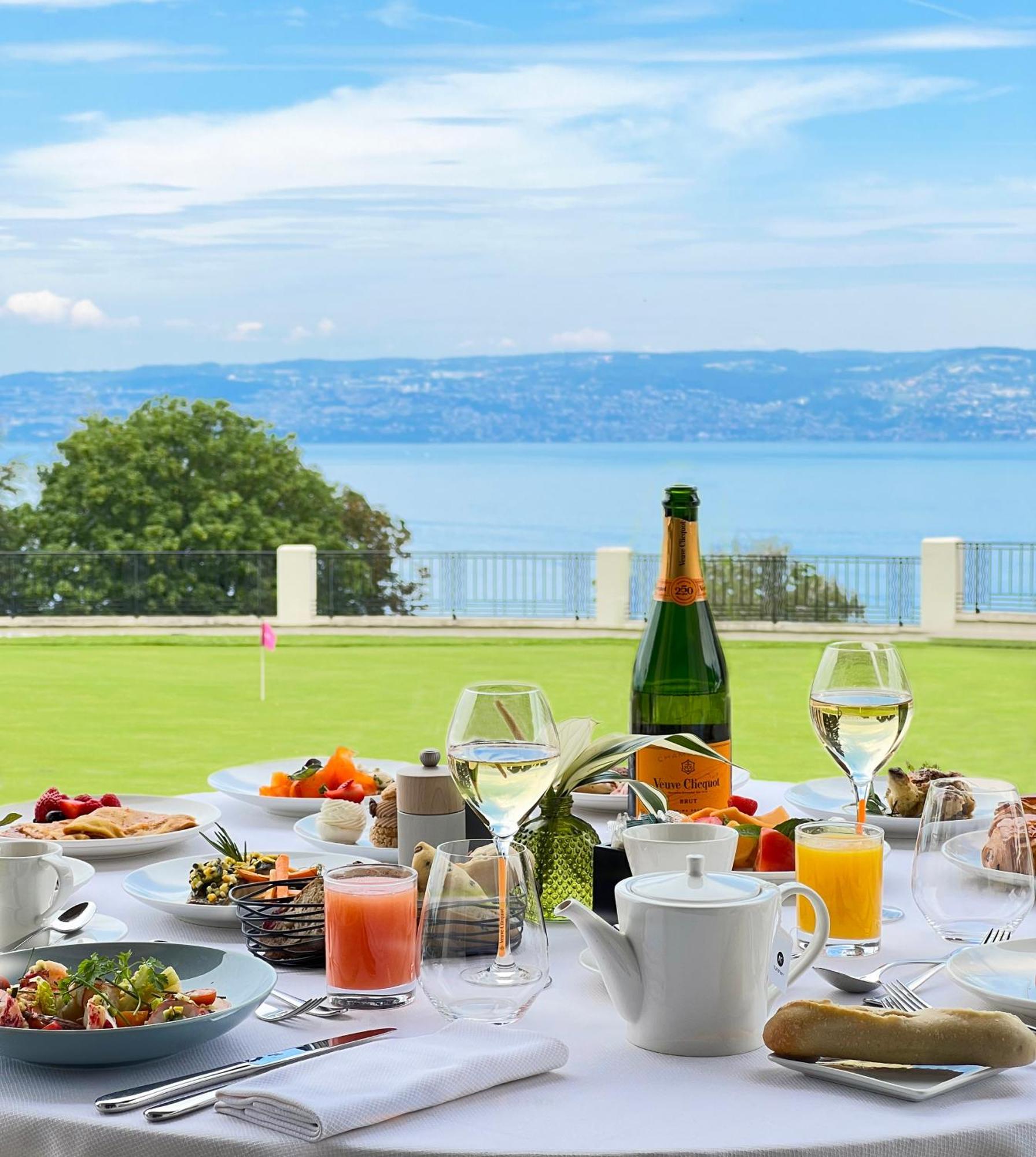 Hotel Royal Évian-les-Bains Zewnętrze zdjęcie